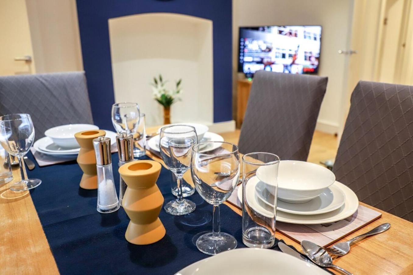 New- Modern 2Br Apt Wifi Sleep5 City Centre Sheffield Kültér fotó