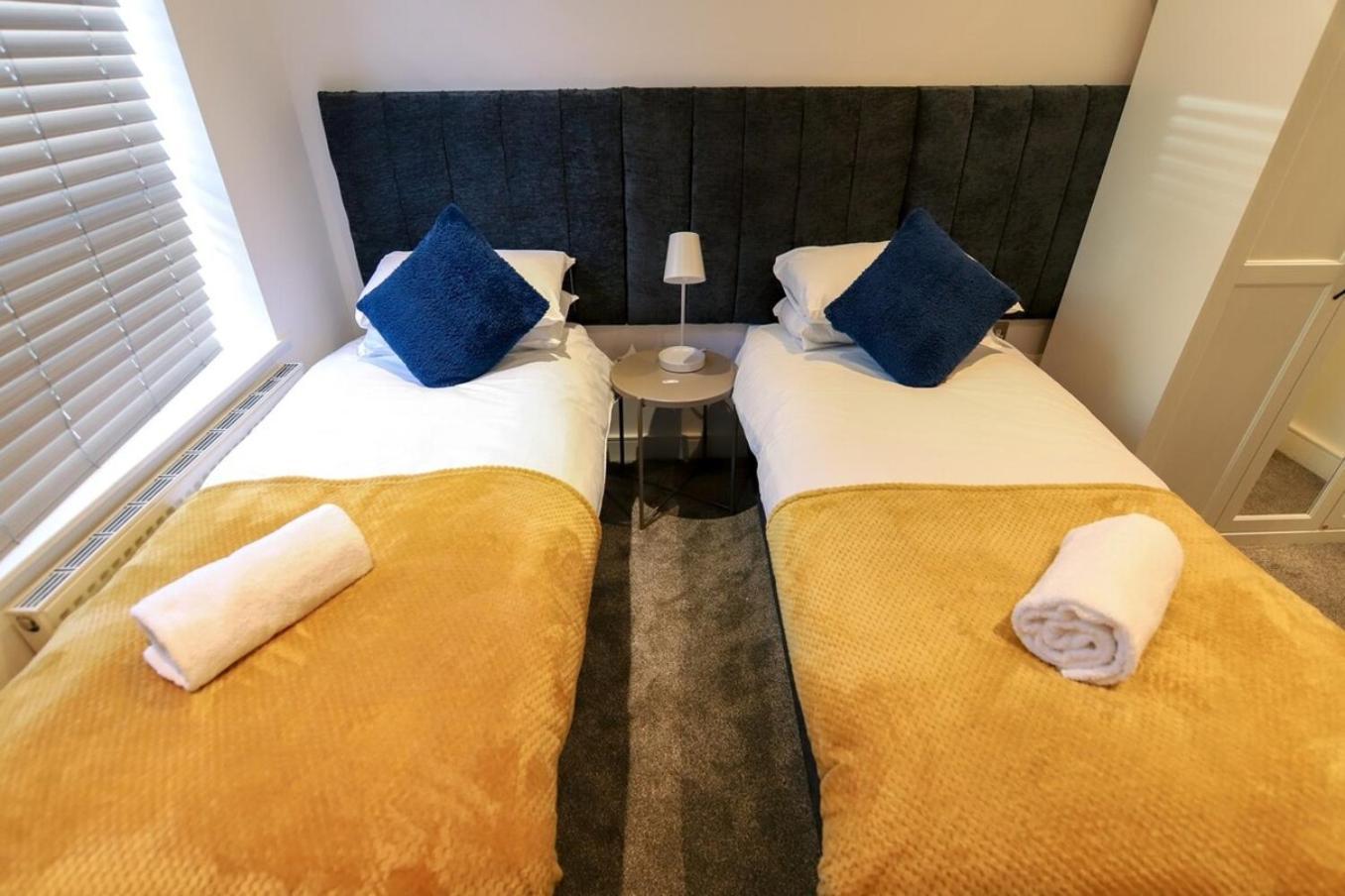 New- Modern 2Br Apt Wifi Sleep5 City Centre Sheffield Kültér fotó