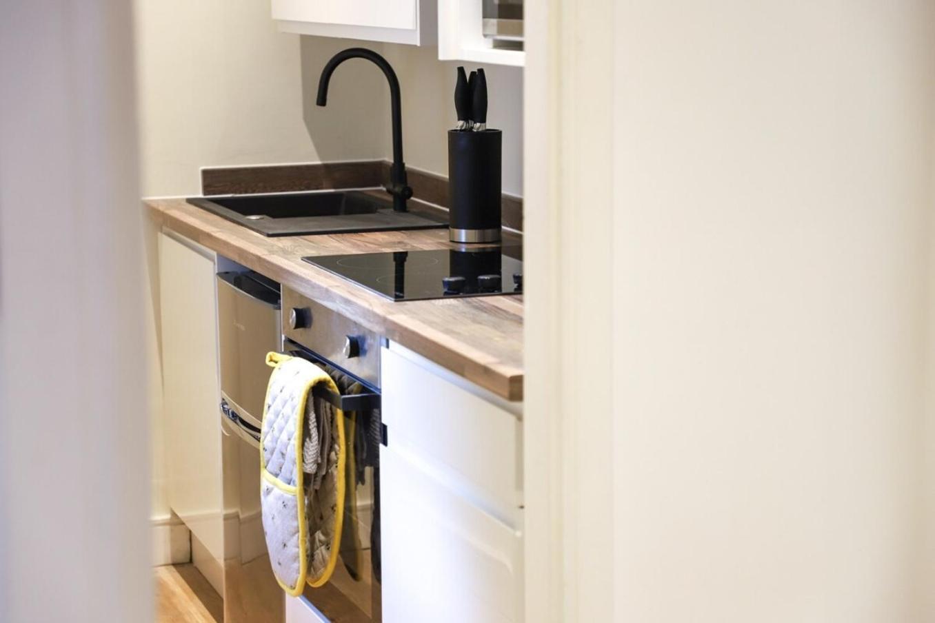 New- Modern 2Br Apt Wifi Sleep5 City Centre Sheffield Kültér fotó