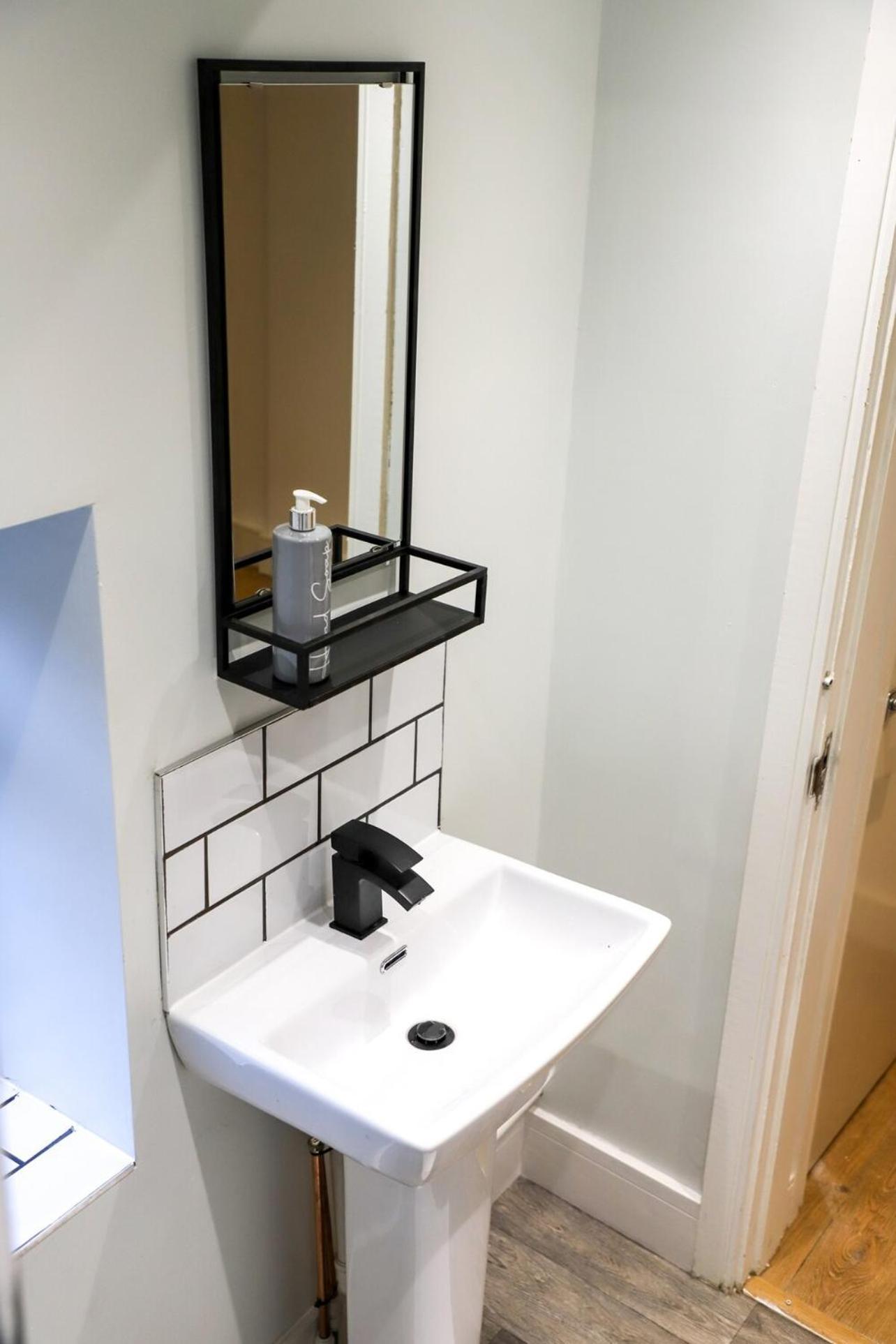 New- Modern 2Br Apt Wifi Sleep5 City Centre Sheffield Kültér fotó