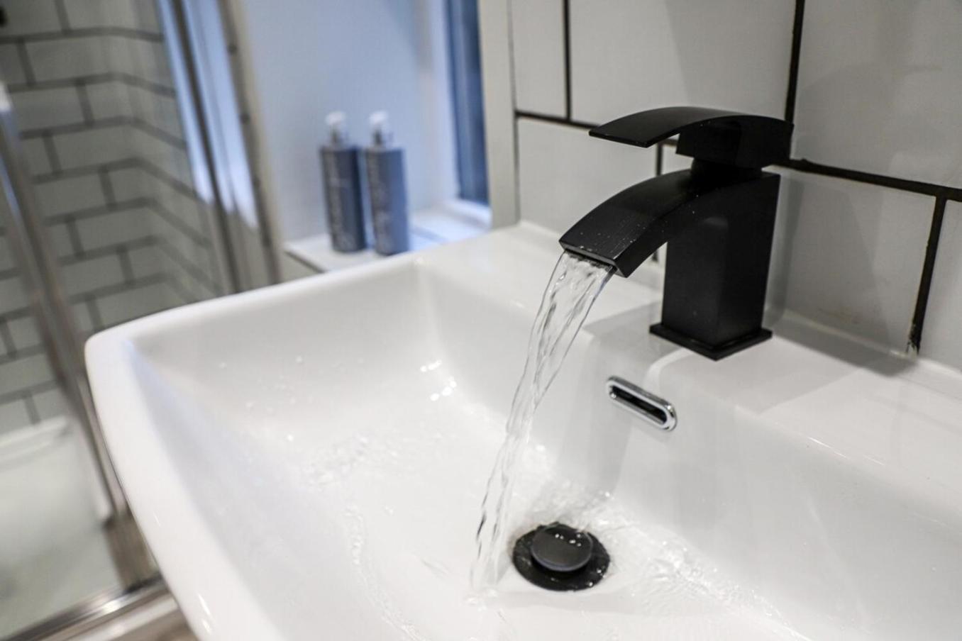 New- Modern 2Br Apt Wifi Sleep5 City Centre Sheffield Kültér fotó
