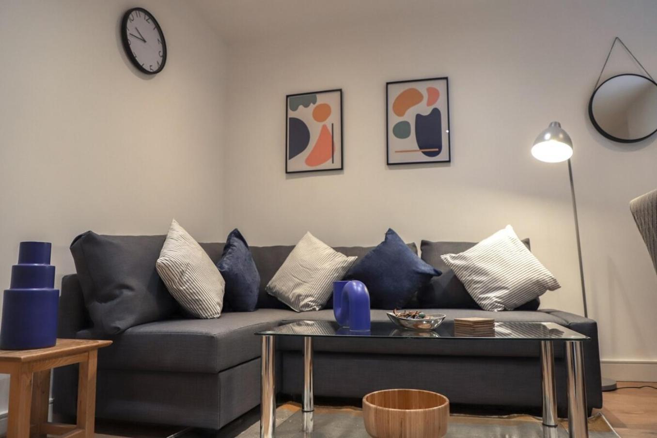 New- Modern 2Br Apt Wifi Sleep5 City Centre Sheffield Kültér fotó