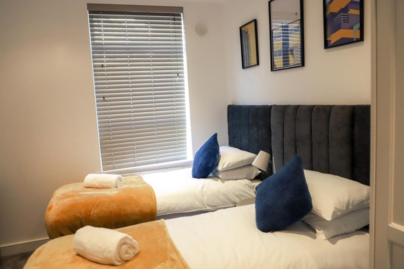 New- Modern 2Br Apt Wifi Sleep5 City Centre Sheffield Kültér fotó