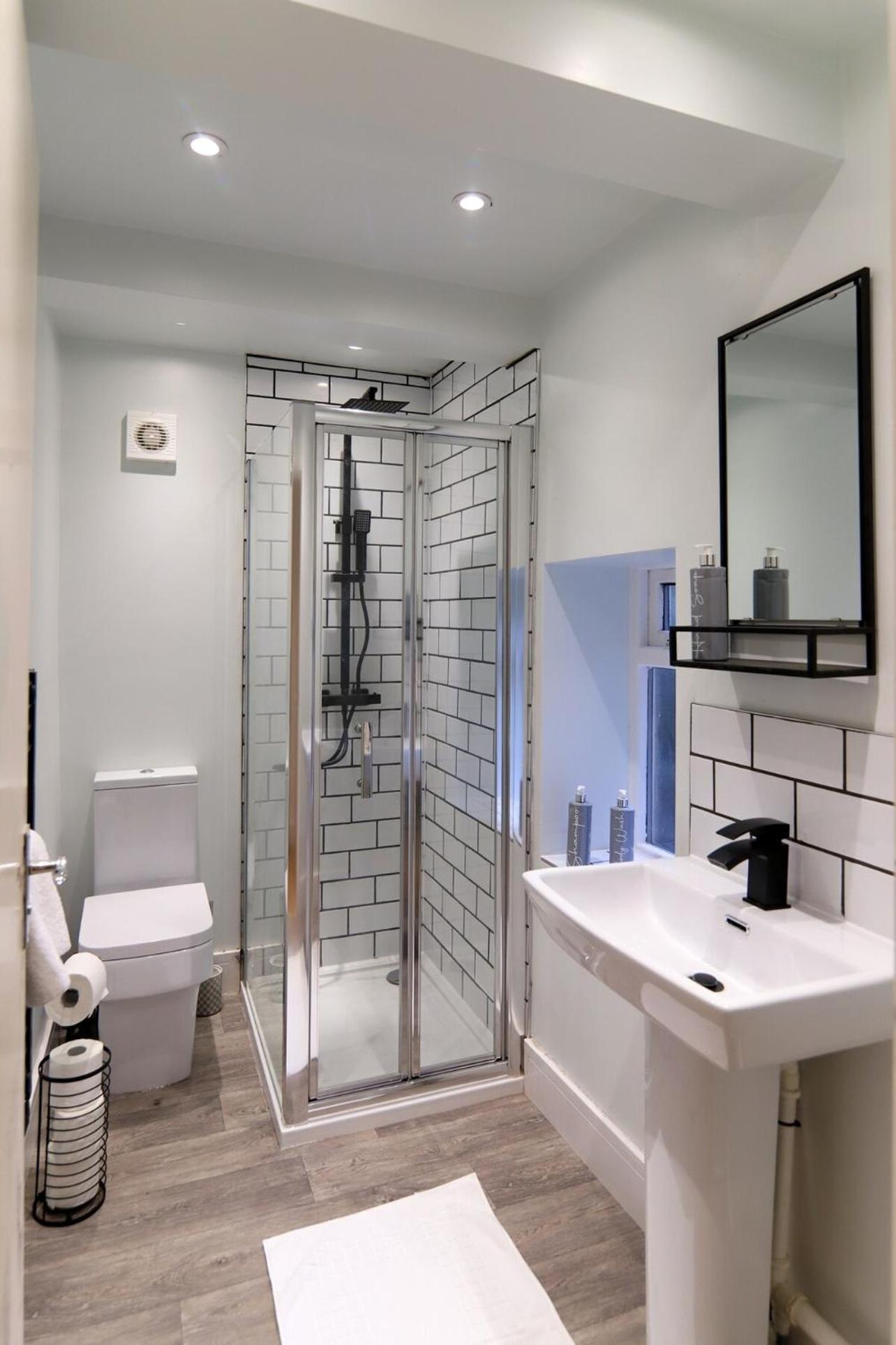 New- Modern 2Br Apt Wifi Sleep5 City Centre Sheffield Kültér fotó