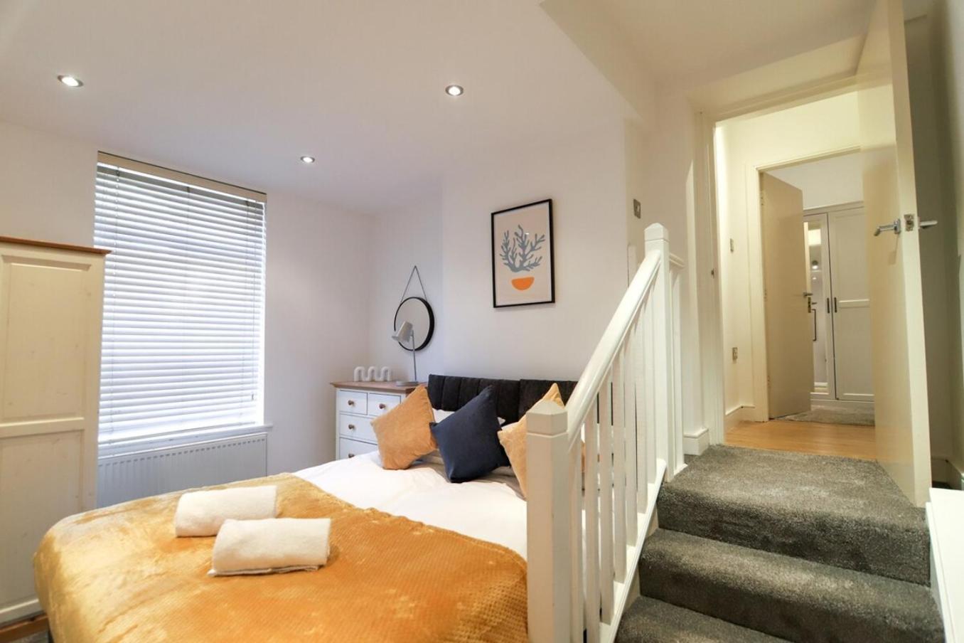 New- Modern 2Br Apt Wifi Sleep5 City Centre Sheffield Kültér fotó