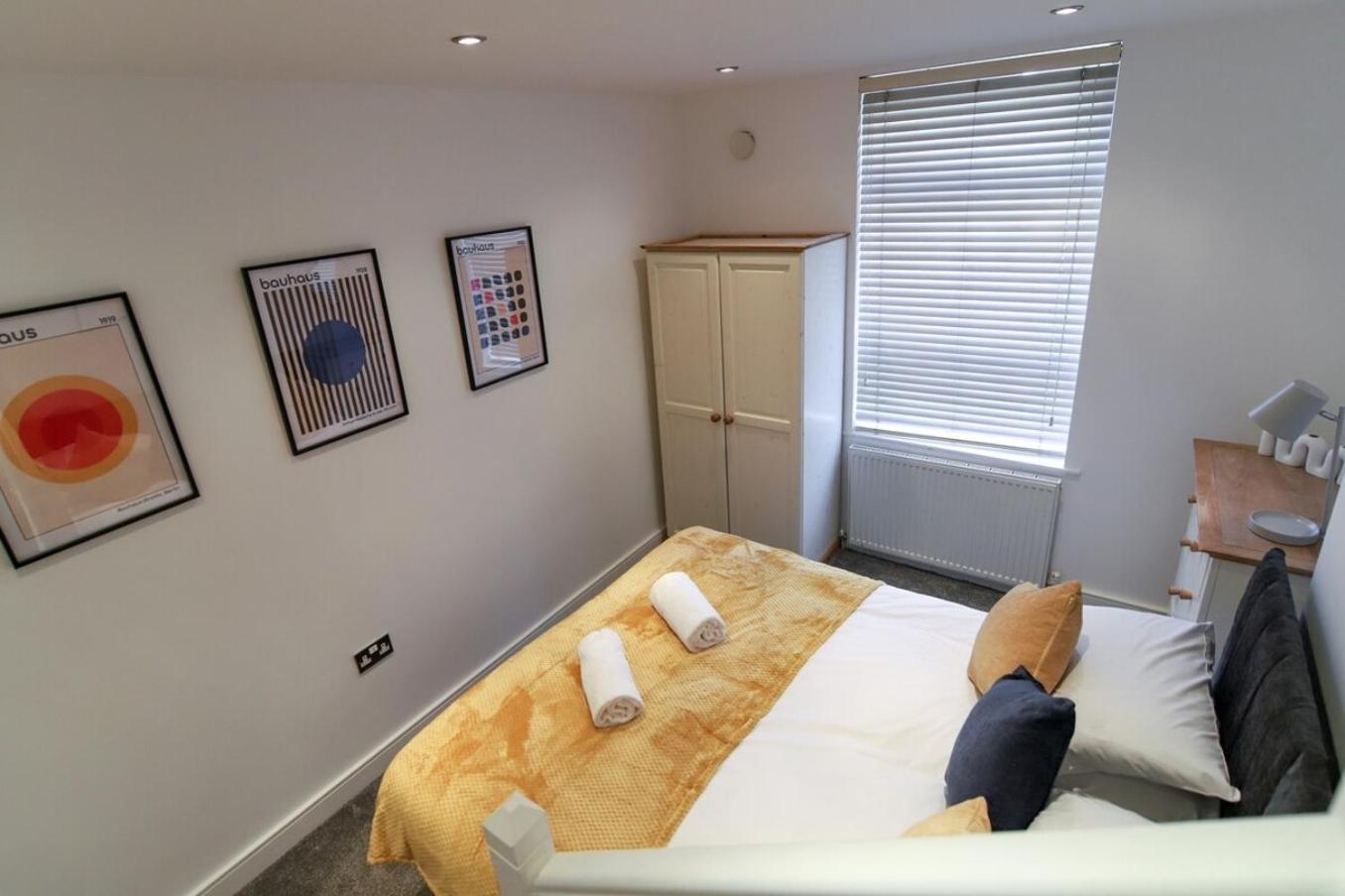 New- Modern 2Br Apt Wifi Sleep5 City Centre Sheffield Kültér fotó