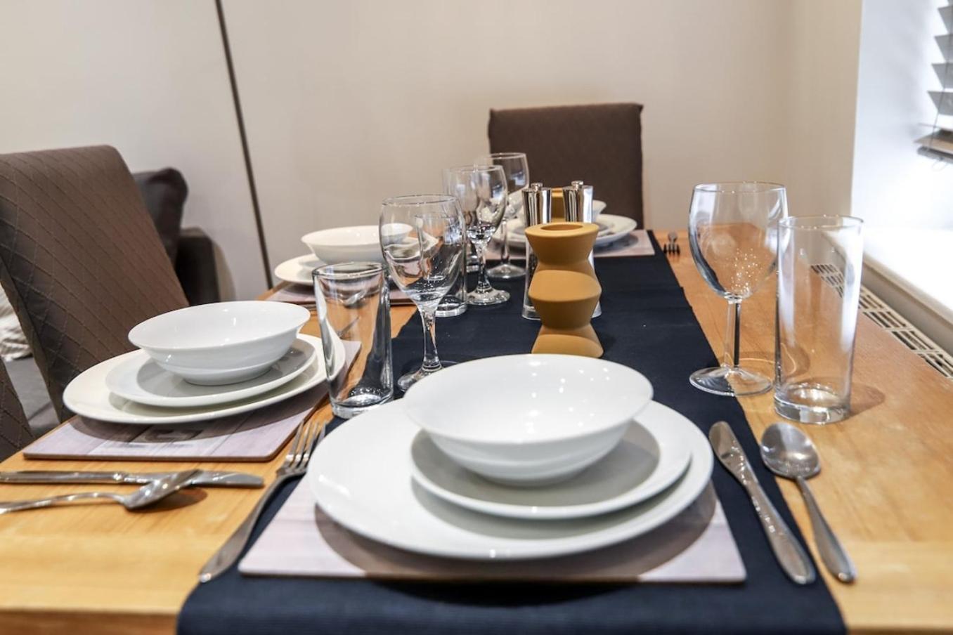 New- Modern 2Br Apt Wifi Sleep5 City Centre Sheffield Kültér fotó
